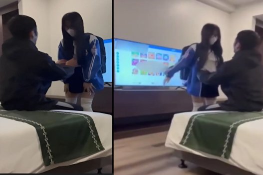 sex hội tối cổ Mẹ kế ngồi xoa âm đạo bị con trai phát hiện