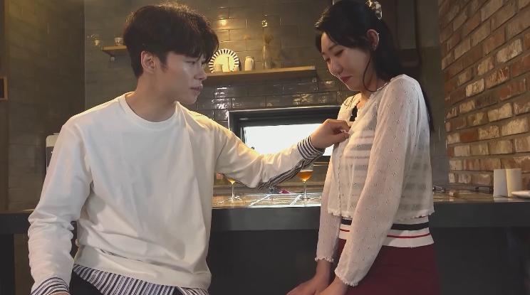 dàn diễn viên trong sex and zen Phang nát cô bé chị đồng nghiệp khiêu gợi